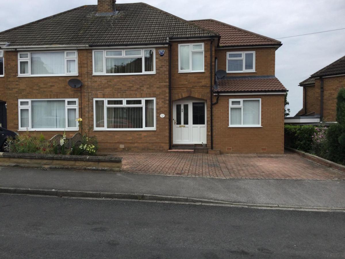 Large 4 Bedroom Home In Boston Spa Village In-Between York, Harrogate And Leeds, Sleeps 9 Zewnętrze zdjęcie